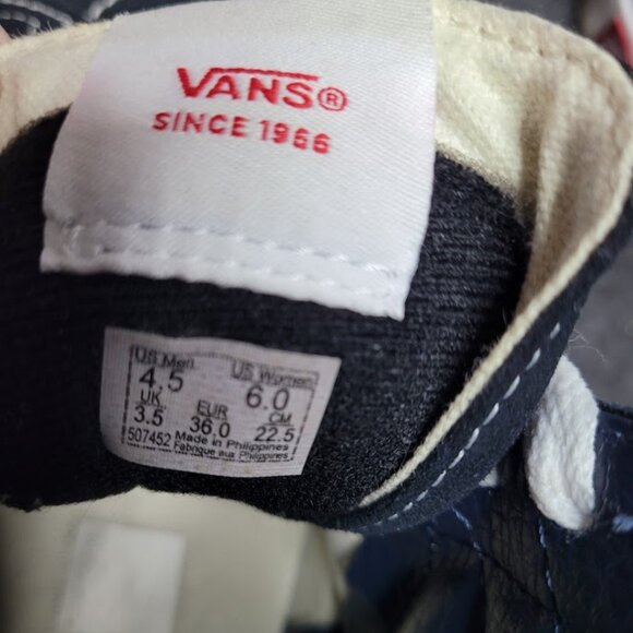 NWOT Sk8-Hi Shoe in Blue/Blue W-6 M-4.5 - Picture 8 of 9